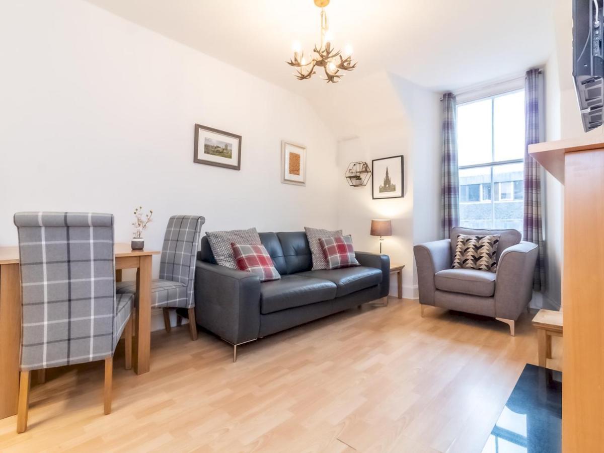 Ferienwohnung Bright And Cosy Flat At The Heart Of The Old Town EDI Exterior foto
